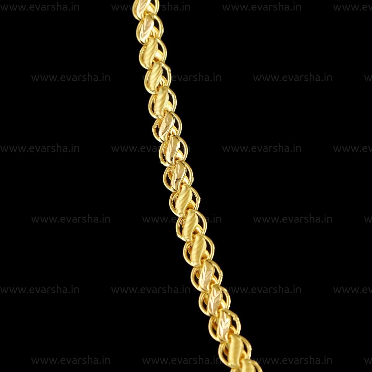 22 KT GOLD LOTUS LEAF CHAIN